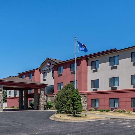 Best Western Plus Chelsea Hotel Monticello Ngoại thất bức ảnh