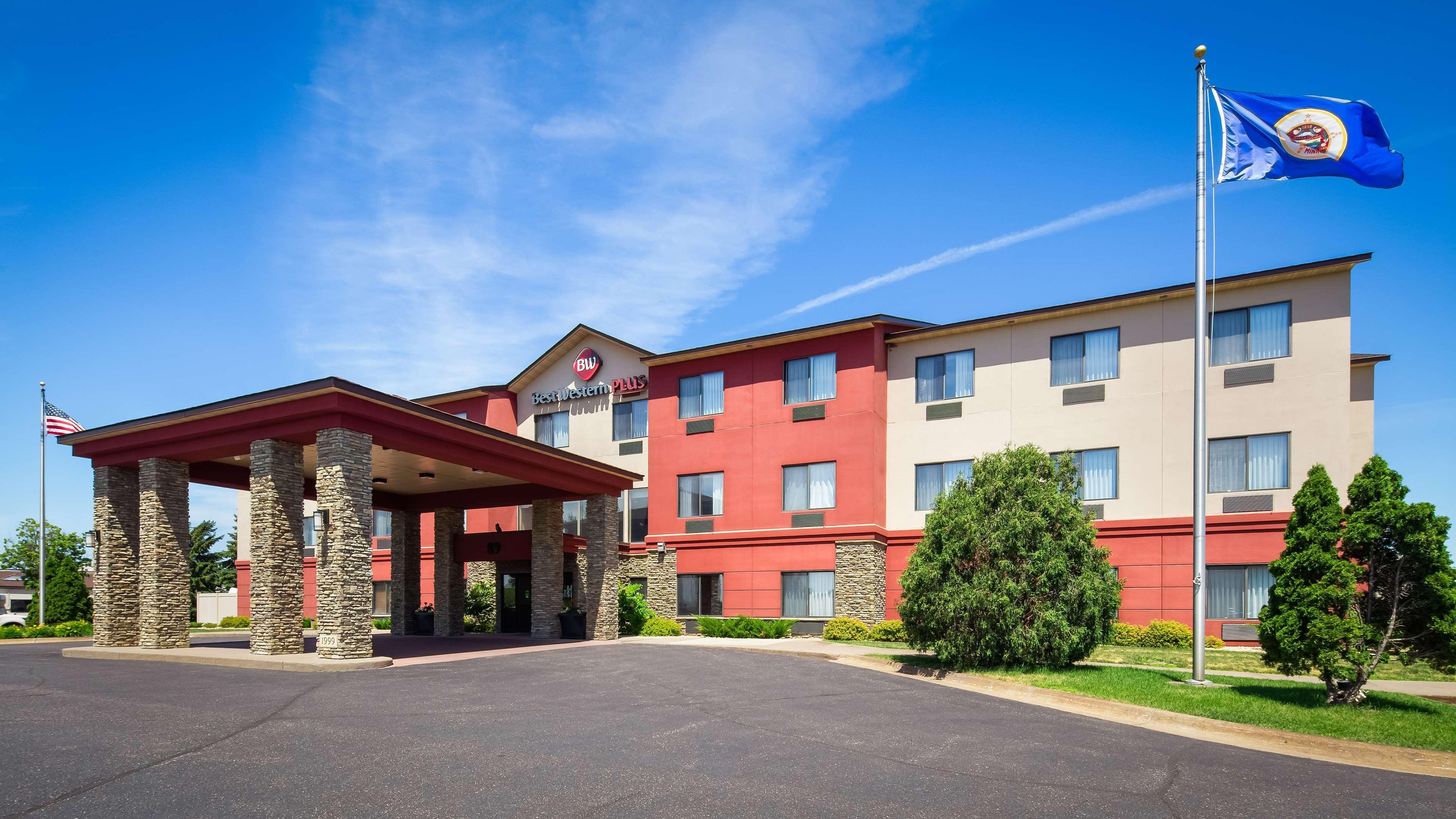 Best Western Plus Chelsea Hotel Monticello Ngoại thất bức ảnh