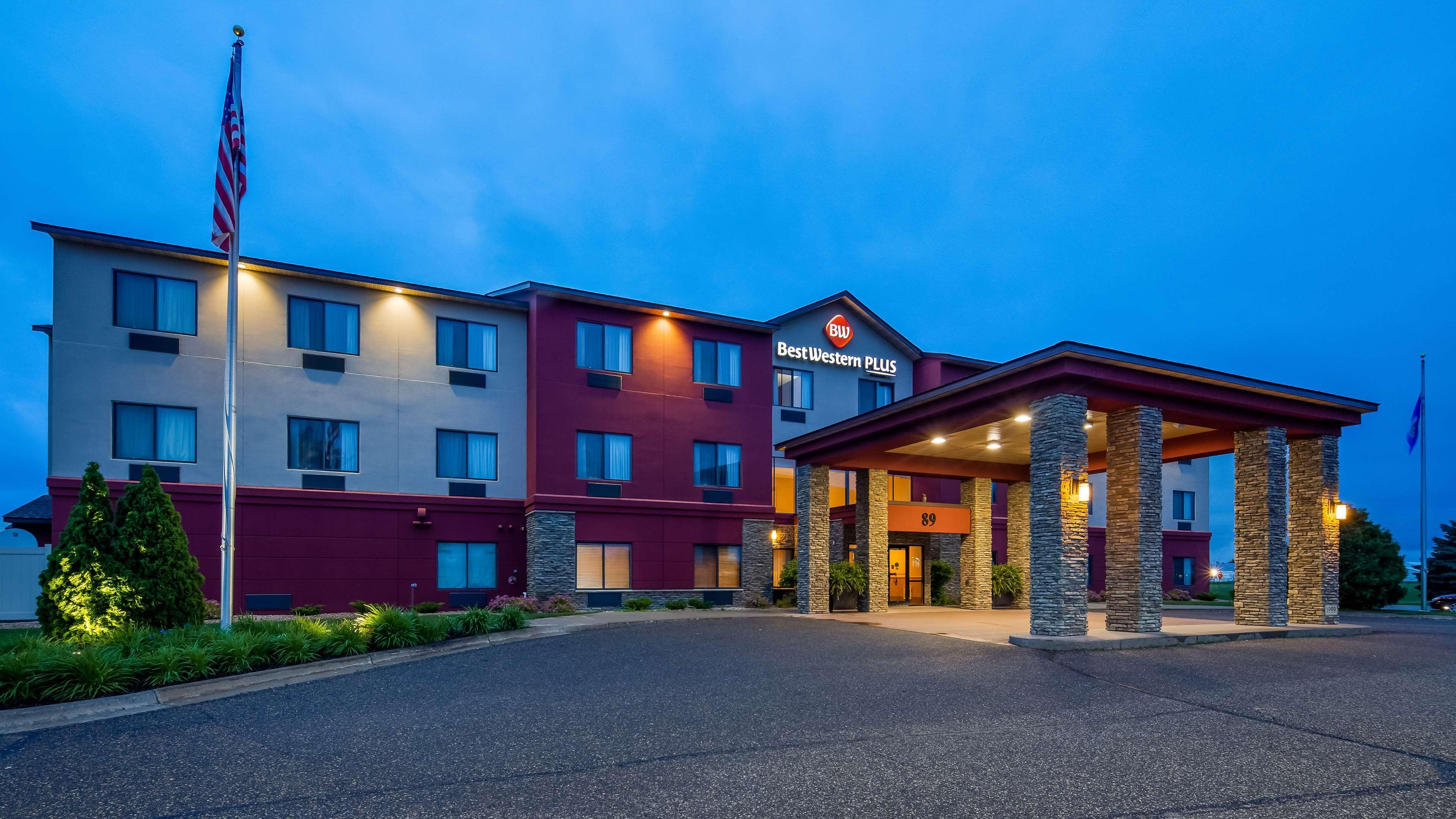 Best Western Plus Chelsea Hotel Monticello Ngoại thất bức ảnh