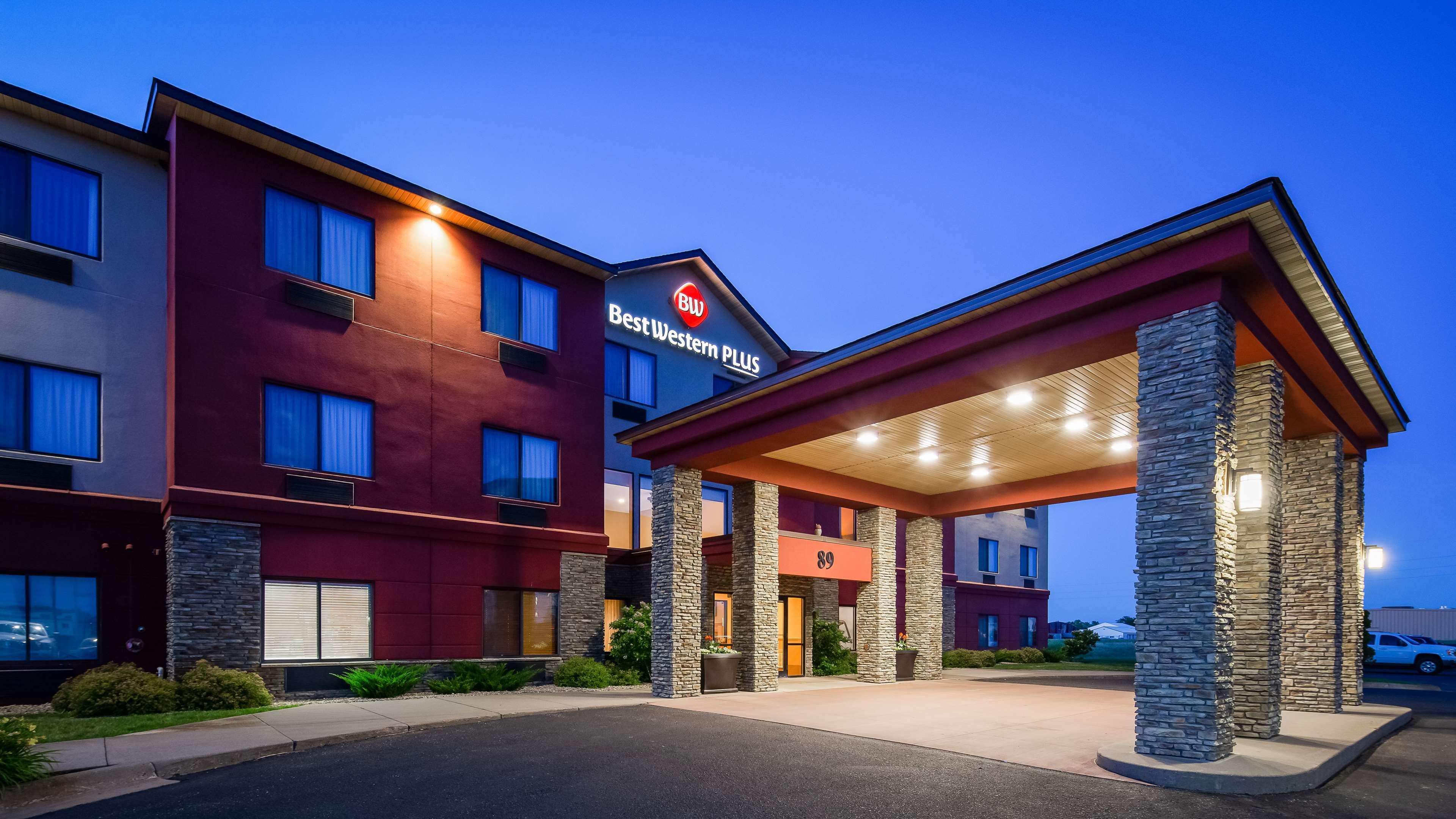 Best Western Plus Chelsea Hotel Monticello Ngoại thất bức ảnh