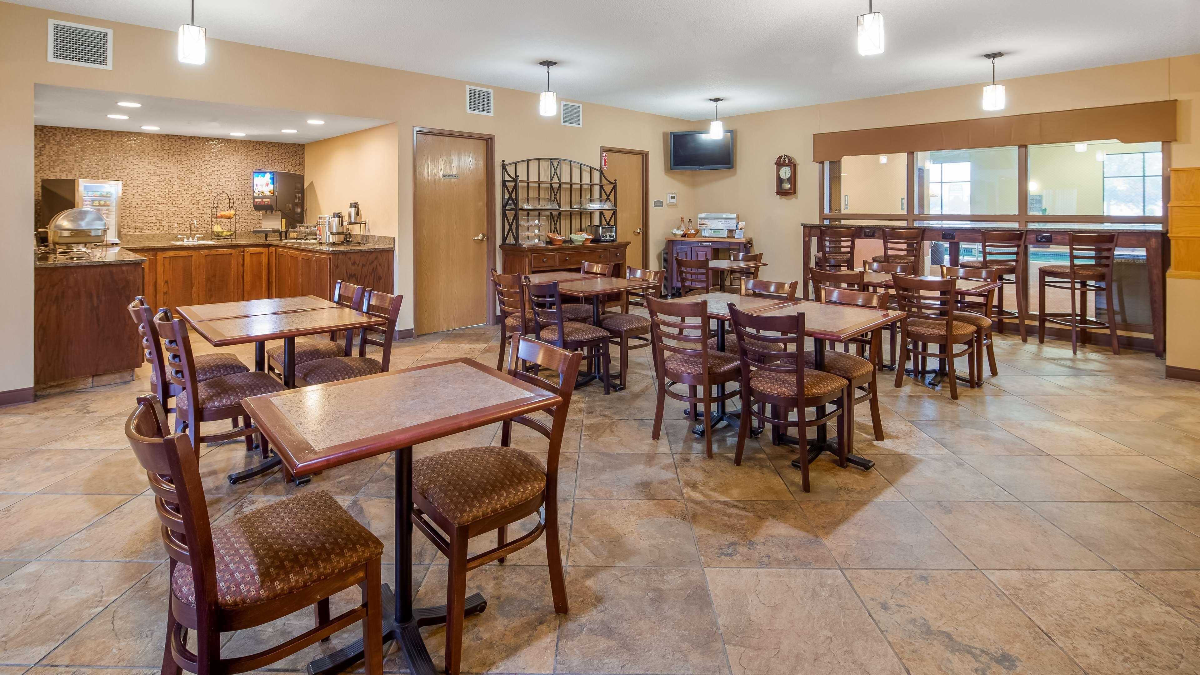 Best Western Plus Chelsea Hotel Monticello Ngoại thất bức ảnh
