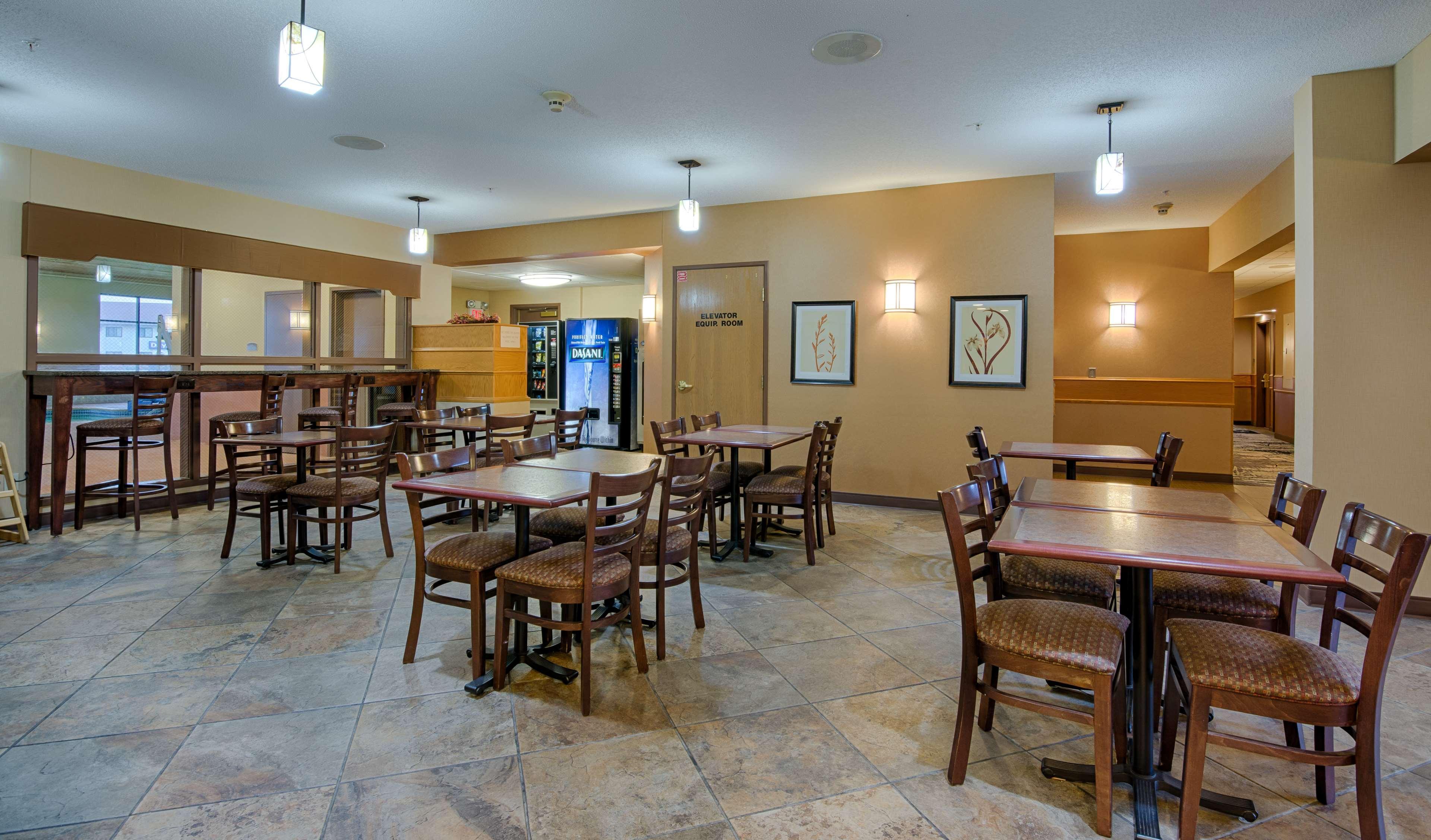 Best Western Plus Chelsea Hotel Monticello Ngoại thất bức ảnh